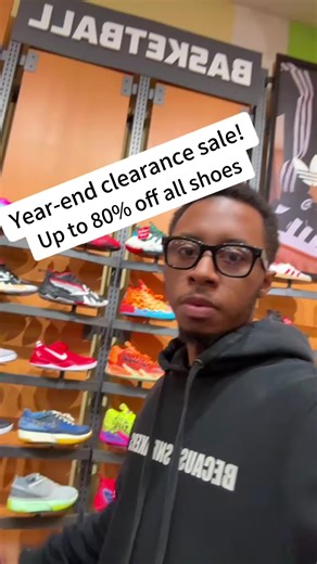 Sneaker clearance sale with discounts up to 80%! Reduced to $19! Only 200 pairs left!