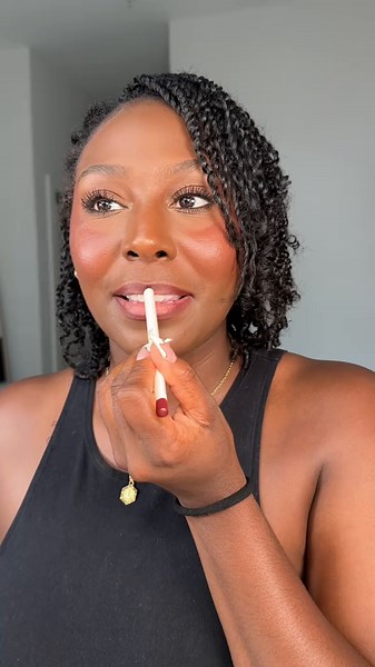 Burgundy Lip Combo on Dark Skin: Fall Vibes Tutorial