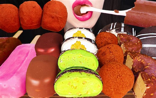 Jane ASMR CHOCOLATE MOCHI ICE CREAM EATING