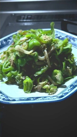 ⁠甘唐辛子、ねぎ、ザーサイの炒めもの | Crunchy & Savory Sweet Pepper & Pickled Mustard Green Stir-fry #ASMR #shorts⁠