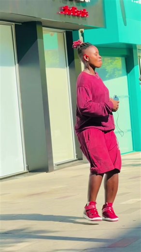 maggiesuperstaretim (@maggiesuperstaretim)’s videos with Ashawo (Remix) - Flavour