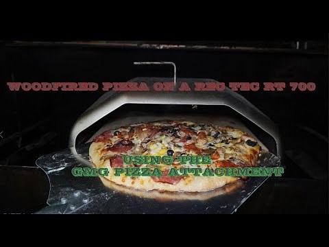 Wood fired pizza on a Rec Tec RT700 using the GMG pizza attachment / take 2 - Redemption