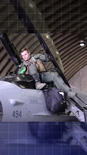 POV: A-10 Thunderbolt Pilot get in cockpit #shorts #military