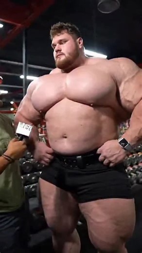 TheBiggerTheBetter on Instagram: "Natural bodybuilders #bigman #bear #bodybuilding #biceps #bigboy #musclegod #musclebear #massive #muscle #muscleworship #gaybear #giant #gay #pecs #strongman #sexy #steriods #aiart #shots #veo3 #ifbb #gym #pecs #gear #musclebear #ssbhm #superchub #trending #viral #shorts #reels"