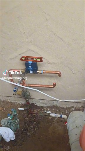 Us Plumbing on Instagram: "Installing a Moen Flo automatic shut-off valve isn’t always simple. Sometimes there’s zero room on the main line, so we have to open the wall and create a full U-turn configuration just to properly tie it into the system. A lot of homeowners don’t realize — many insurance companies are now requiring automatic water shut-off devices before renewing policies. Most of our Moen Flo installs are because insurance mandates it. If your insurance is asking for one, or you want