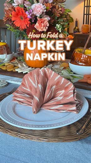 Impress your guests this Thanksgiving with a festive turkey napkin fold! 🦃✨ It’s easier than it looks—follow along and add a fun touch to your holiday table! For more Thanksgiving inspiration, visit https://bit.ly/BigYThanksgiving | Big Y World Class Market