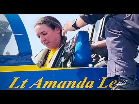 First Female Blue Angels F-18 Pilot: Lt Amanda Lee
