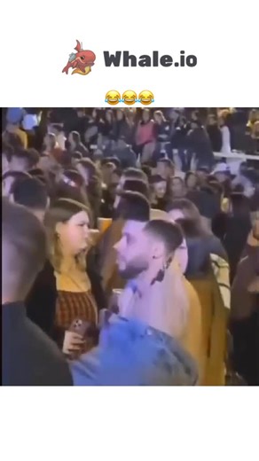 Laugh_leakkk on Instagram: "- The post shares a 10-second clip of a young man comically struggling to remove his denim jacket in a packed concert crowd, with friends filming and laughing, capturing a relatable wardrobe malfunction that went viral with 2.9 million views in under 24 hours. - Authored by Brazilian national conservative @0C0RV0, known for political commentary, this apolitical humor post deviates from his typical content, demonstrating how lighthearted videos can amplify reach across