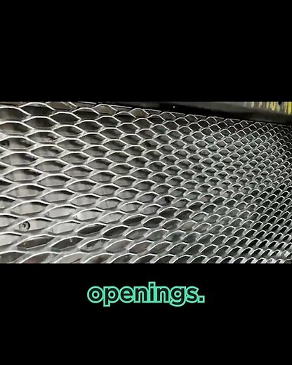 How is expanded mesh made?