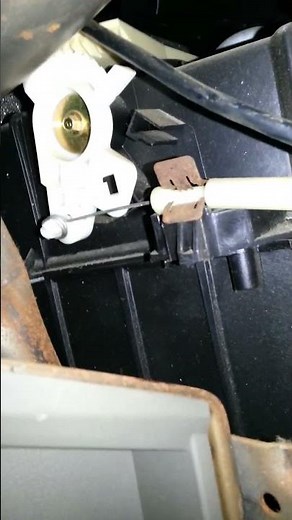 Chevy colorado 05 ac and heater problem fixed easy