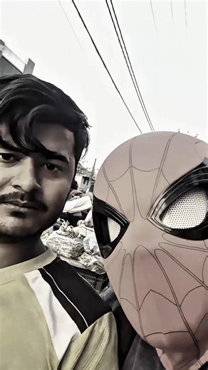 Stranger reaction 😊(wait for end⚠️) #relatable #spiderman #reaction #prank #new #funny