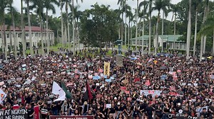 LOOK: A massive crowd of over 7,000 students, professors, and university officials of the University of the Philippines Los Baños mobilized around the campus' Oblation Park during the mass walkout's opening this September 19, 2025. The walkout aims to be a call for action against “systemic corruption in the government, fascism, and the current budget cut for educational sectors.” via Prince Carlo Estrella | Explained PH | Explained PH