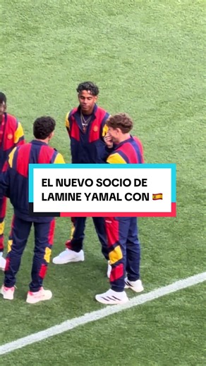 🫂 #LamineYamal tiene nuevo socio con #España🇪🇸 #VictorMuñoz #FootballTikTok