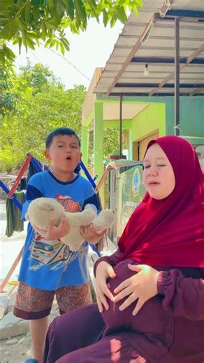 Mamah udah hamil besar
