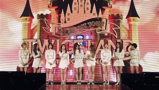 TWICE2017首次巡回演唱会