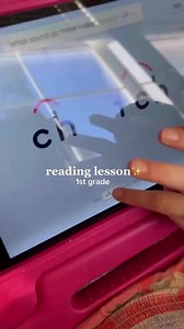 Parenting hack: reading lessons with ZERO frustration ⤵️ Chelsea (mother of a 4-year-old): "She looked at me and said, 'I can read!!' I cried!!" Learningreadinghub.com: "the ultimate PHONICS app" ✅ Fits perfectly with your homeschooling curriculum ✅ Reading level assessment for an easy start ✅ Phonics, comprehension, writing, reading… ✅ App suggestions for parent involvement ❤️ Developed by education experts With Reading. com your child will beg you to do their lessons. Boost your child's confid