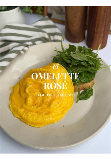 Omelette rosé: la receta famosa para el Día del Huevo