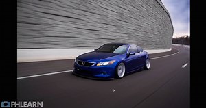 Simple Tutorial Shows You How to Change an Object's Color in Photoshop