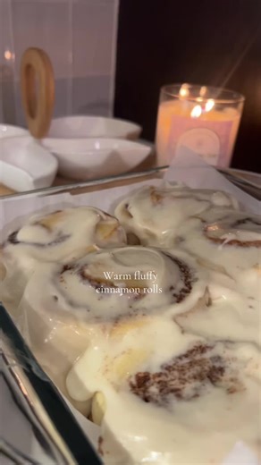 How to make the BEST cinnamon rolls ever!! 🤎 Dough: 2 cups bread flour (life changer makes them so soft & pillowy) 1/3 cup Granulated sugar 2 1/4 tsp yeast 1 tsp salt 1 1/3 cups WARM milk 6 tbsp butter 1 large egg 2 1/2 cups set aside for later Directions: in a large bowl combine the 2 cups of bread, flour granulated sugar Yeast and salt and whisk together in a separate bowl combine milk and butter microwave until it’s WARM shouldn’t be hot then combine the wet ingredients into the dry ingredie