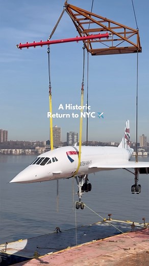 The Concord’s Arrival ✈️ The Concorde, the famous supersonic jet traveled down the Hudson River, making its way back to its home on the Intrepid after a months-long restoration in Brooklyn. The restoration work on the Concorde took place at the Brooklyn Navy Yard, and included removal of the aircraft’s paint coating, sanding, and recoating the jet. Known as as the fastest commercial aircraft in the world, The Concorde is a celebrated attraction at the Intrepid Museum, and has captivated Museum v