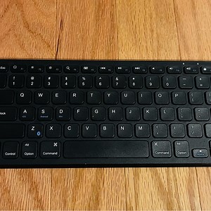Like new Anker Ultra Compact Slim Profile Wireless Bluetooth Keyboard
