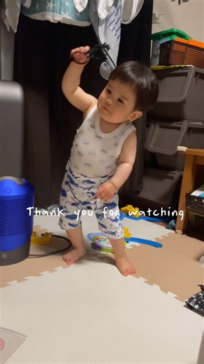 わーちゃん一家 | 2月末にお伝えさせていただいた通り産休・育休に入ります。もともとは九州に住む祖父母やわっくんのいとこへの近況報告や育児記録を目的にはじめたものでしたが、2年とちょっとでたくさんの方にフォローしていただき、温かいコメントを通じて多くの学びや喜びをいただきました。... | Instagram