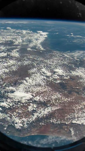 🛸 Free Sound Design Tip: Movement (panning & filters) keeps sounds alive and cinematic. Add motion to your audio → https://www.filmcrux.com/store/p/audio-bundle | FILM CRUX