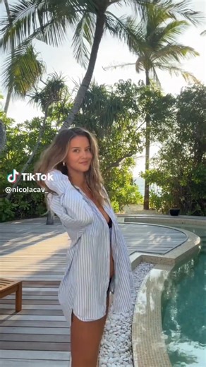 Nicola Cavanis TikTok Videos
