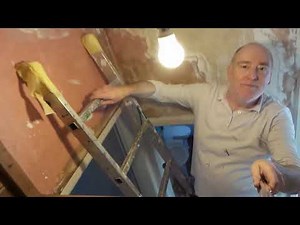 We found a hidden staircase feature !