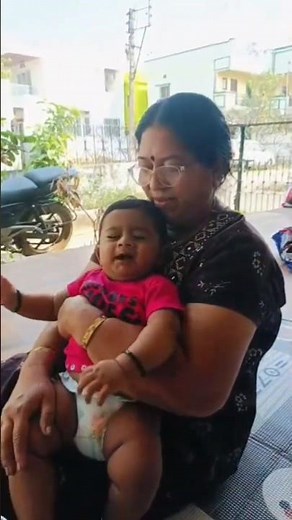 Top Funniest Baby Reactions That Broke The Internet 😂