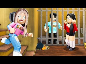 CREEPY Neighbor Is Hiding Something.. My Boyfriend Is TRAPPED In Her BASEMENT! (Roblox)