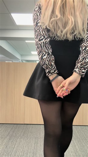 How I walk into the office each morning #nylon #nylons #heels #tights