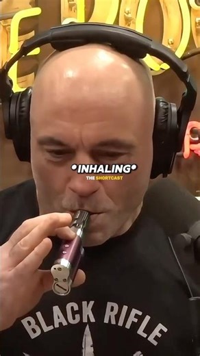 Joe Rogan Tries a Vape