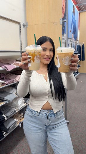 29K views · 128 reactions | You can get a refill on any order, BUT the refill can only be iced tea or iced coffee!! (Can’t have espresso shots)Also you technically have to stay in the store to get the refill but you can ask for the refill with your order. #starbuckscoffee #starbucksrefill #coffeelover #coffeehack | JoannaTellez | Facebook