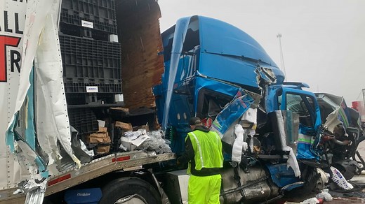 Semi collision claims one life on I-40 in Oklahoma, traffic stalled for hours