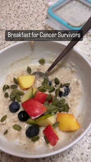 If you are struggling with low energy after #cancer then download 15 Cancer Recovery Recipes for Women! FREE! Link in my bio. #cancersurvivorship