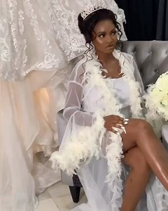 Lovely bride 😍 Hair & makeup by @dmgtouch #NigerianWedding | Nigerian Wedding