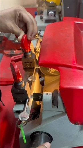 Have you seen duplicate keys 😳😱#trending#shorts#viral