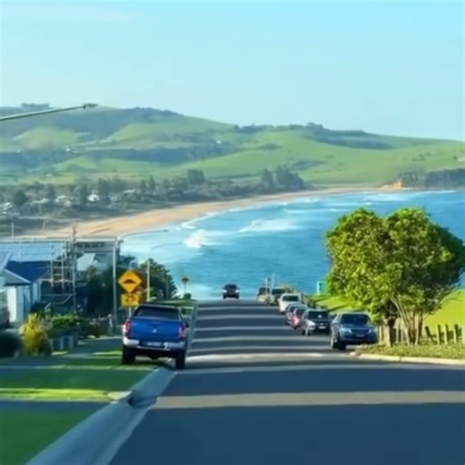 if you wanna build australia, comment so i can follow and boost aussie builderstime for some hard yakka