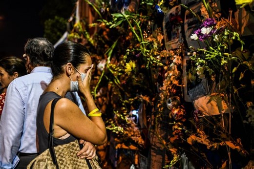 Miami condo collapse victims sue next-door luxury development