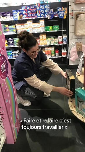 Les reines du merchandising et du facing 﫠 #work #againandagain #pharmacie #pharmaciedebias | Pharmacie de Bias | Facebook