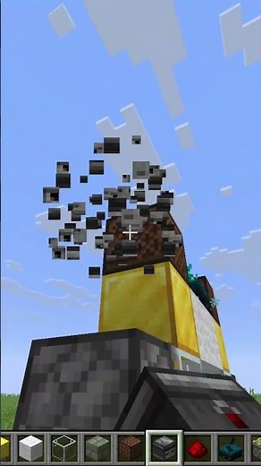 How to Build a WIRELESS Redstone Door in Minecraft! 🚪🔊✨