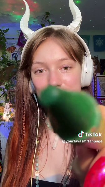 asmr from @🌟🫧🧶Abstroneer🧶🫧🌟 #asmr #asmrsounds #asmrtiktoks #abstroneer #abstroneerasmr #crayonasmr