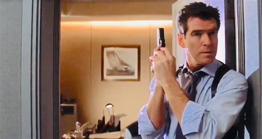 theres truth to this because brosnan is probably my favourite performance as bond but he never really gets to do as much as he could because the films themselves are such an indecisive mixed bag. are they loving throwbacks or modernisations? should he be mean or funny?