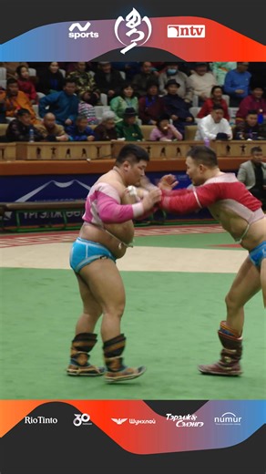 ХУРЦ АРСЛАН АМГАЛАНБААТАР, УЛСЫН АРСЛАН БАТМАГНАЙ НАР ДӨРӨВ ДАВЖ ДУНД ШӨВӨГТ ҮЛДЛЭЭ Булган аймгаас төрөн гарсан аваргуудын нэрэмжит, Улс аймгийн цолтой 128 бөхийн барилдаан ☺️Шууд дамжуулалтын ерөнхий ивээн тэтгэгч: Хамтдаа бүтээе - Rio Tinto Үргэлж өөдөө - APU Company Ирээдүйг технологиор холбоно - Mobicom Таны санхүүгийн нөмөр - numur ✌️Ивээн тэтгэгч: Хүчирхэг Монголын хөгжлийн хүрд - Shunkhlai LLC / Шунхлай ХХК Уламжлал шинэчлэлийг хослуулан бүтээв - Тэрэлж сэлэнгэ брэнд Өв тээсэн, өрөмтдөг с