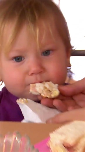 Strawberry cheese and sausage as a source of vitamins – only Nadine would use them 😂🍓🧀 | Wife Swa...