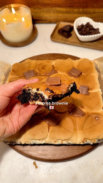 Fudgy S’mores Brownie!!🤎🍫 #baking #bakingrecipe #smores #brownies #recipe