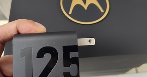Motorola oferă un teaser pentru tehnologia de încărcare ultra-rapidă la 125W, aparent destinată lui Moto Frontier