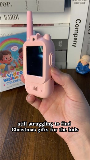 Not just a toy… a REAL 2-way video call for kids 🤯 Now they can play spy, explore, and talk anywhere! #viraltoys #gadgetsforkids #christmasgift #bestgiftever #playtok