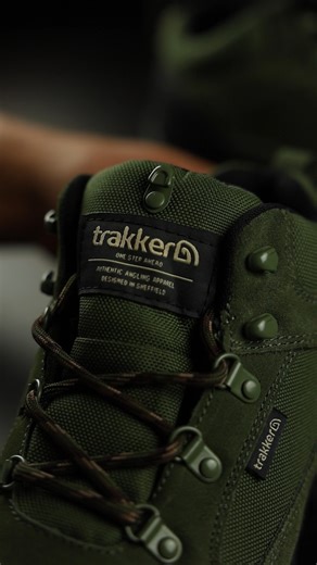 15K views · 139 reactions | Tired of wet feet and cold toes on the bank? 略 The Trakker TechPro Boots are built for winter fishing — warm, waterproof, and made for muddy margins. ✅ Insulated for all-day warmth using 3M Thinsulate Lining ✅ Fully waterproof & breathable ✅ Grippy sole for slippery banks ✅ Built for carp anglers who fish in all conditions #trakker #carpfishing #boots #outdoors | Trakker Products | Facebook